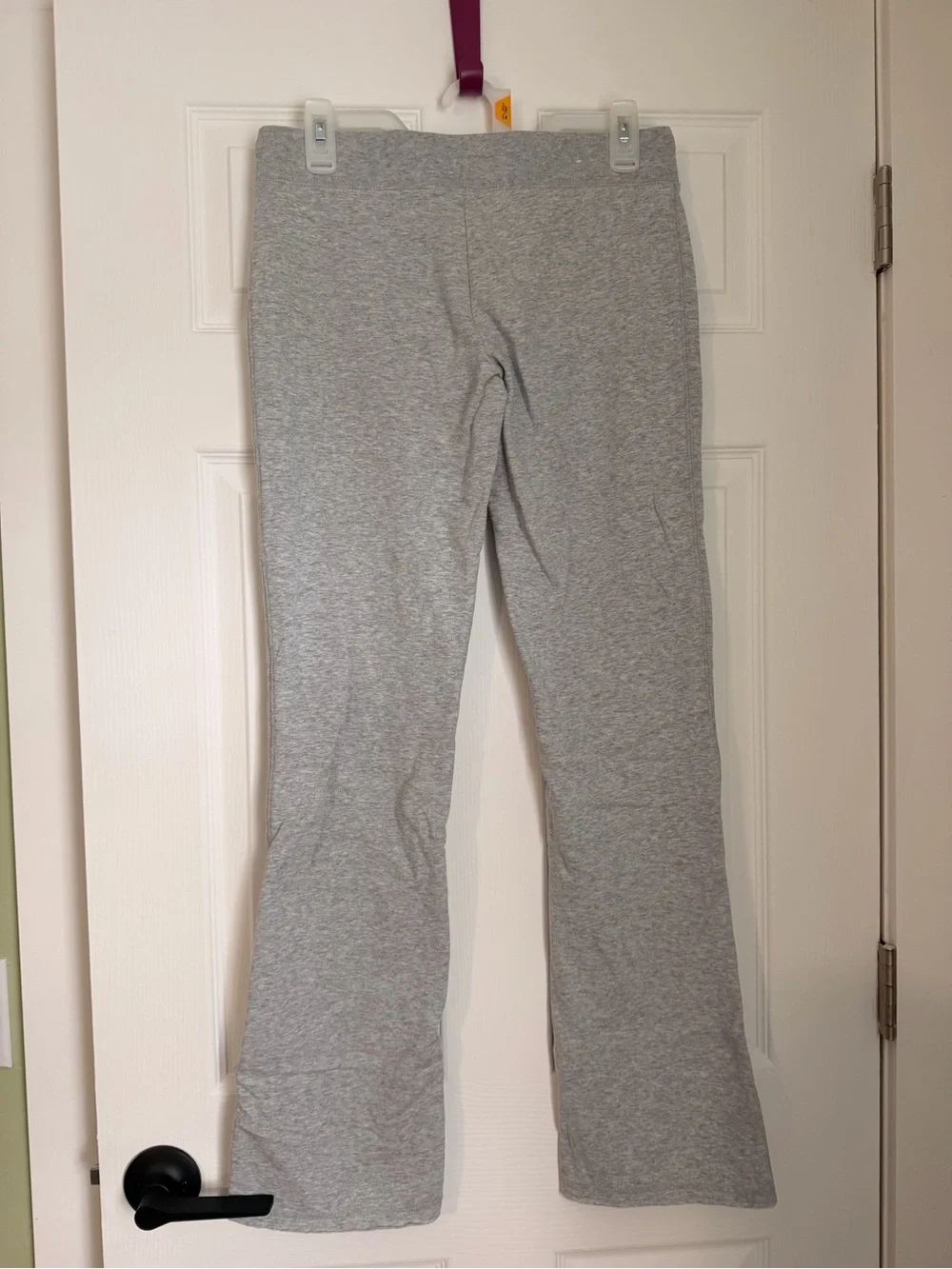 Aeropostale light gray